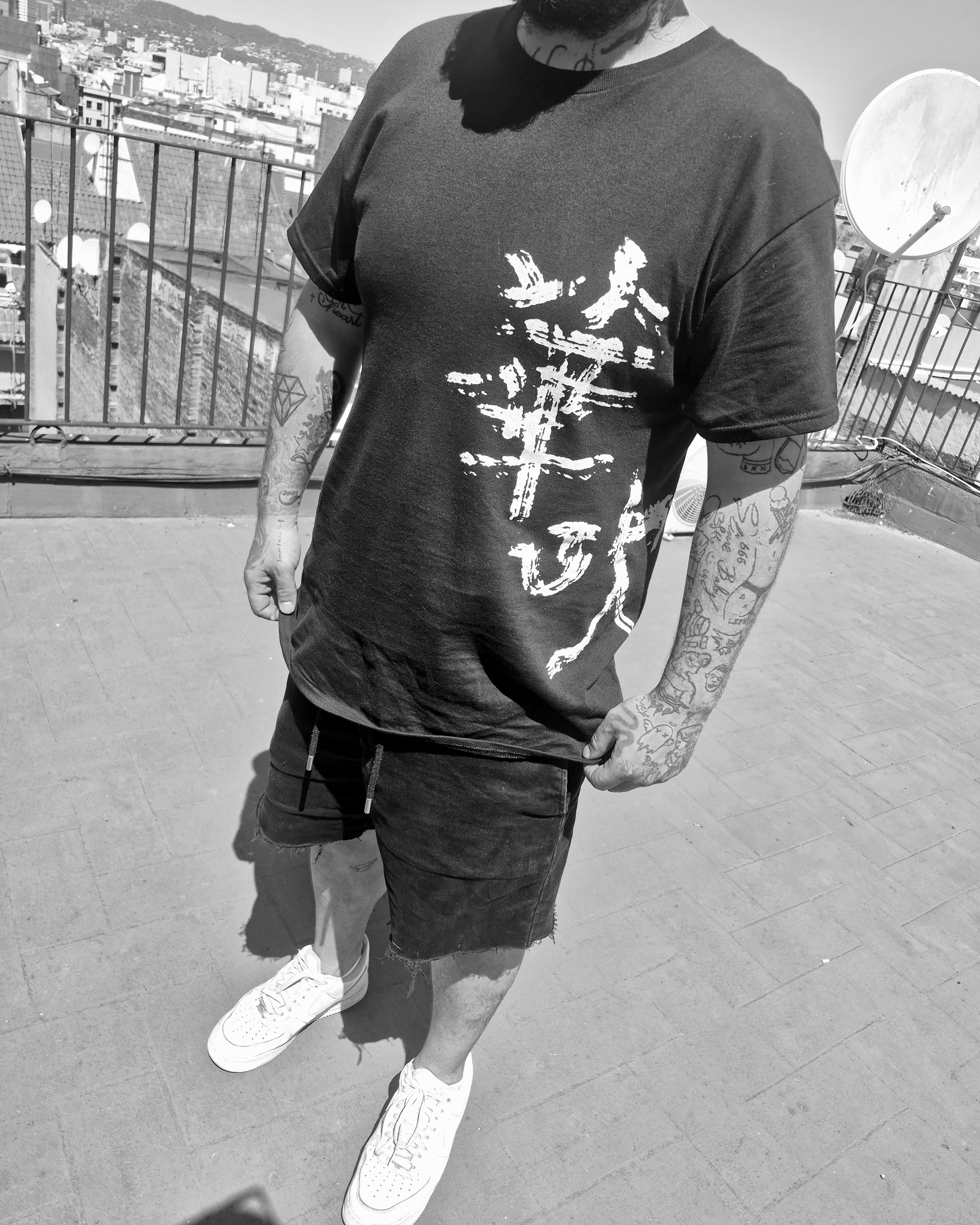 KANJI T-SHIRT